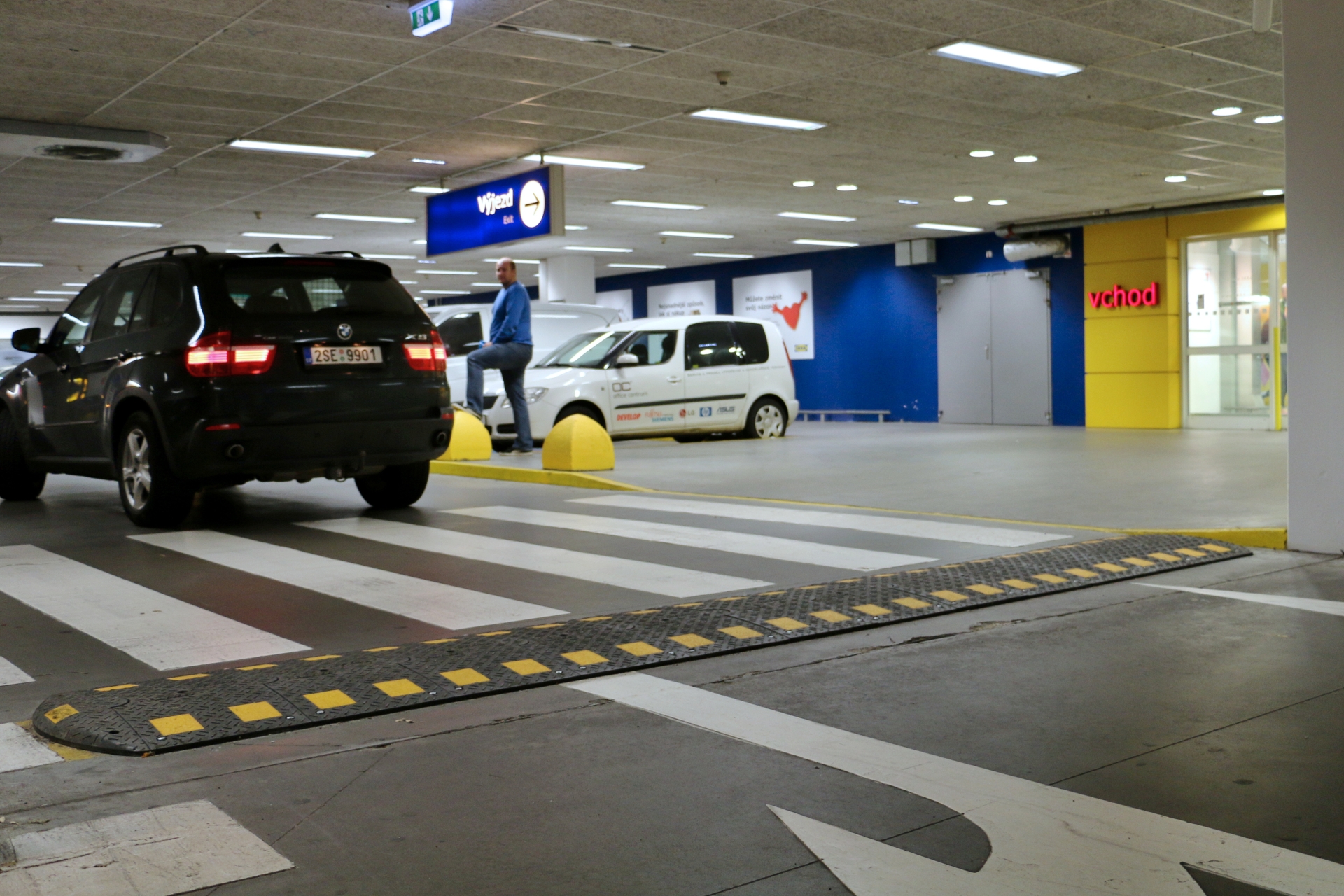 Doprava a parkoviště
